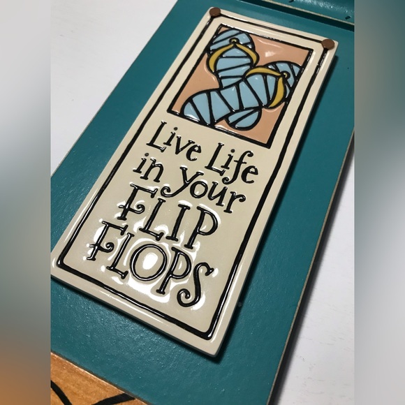 Macone Clay Wall Plaque Key Holder - Picture 4 of 9